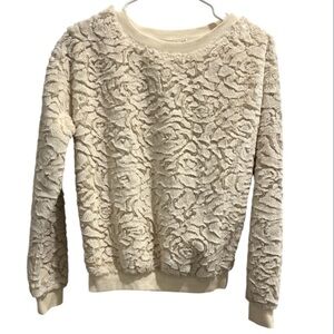 Women’s Love on a Hanger Cream Small Faux Fur Rose Pattern Sweatshirt